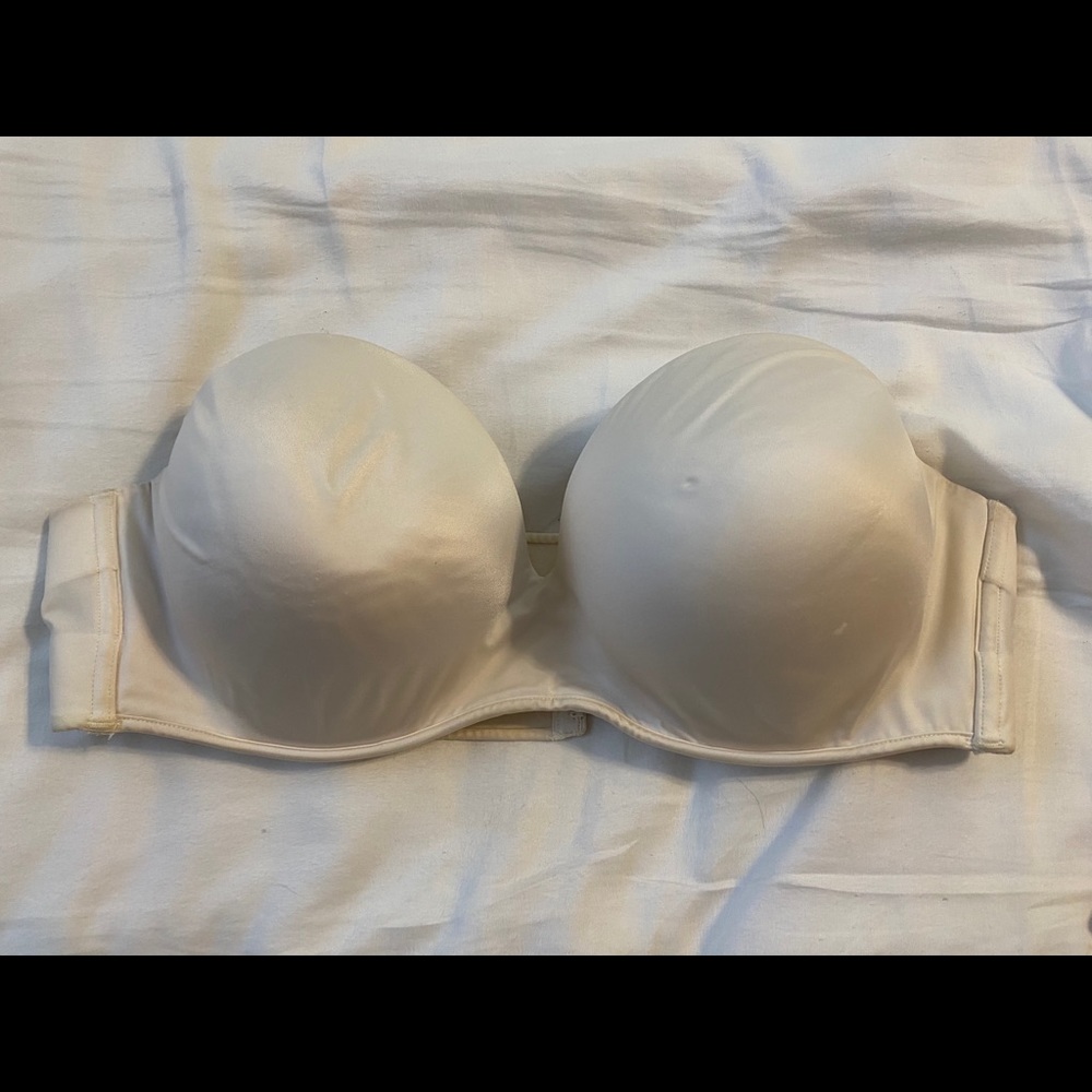 Cacique strapless bra
